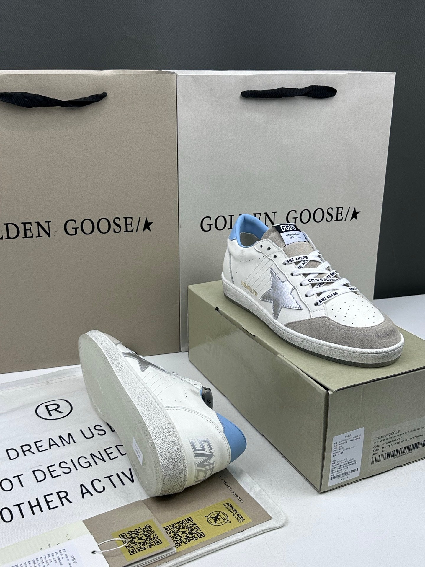 Golden Goose Ball-Star 'Silver Star/Light Blue Heel Tab'