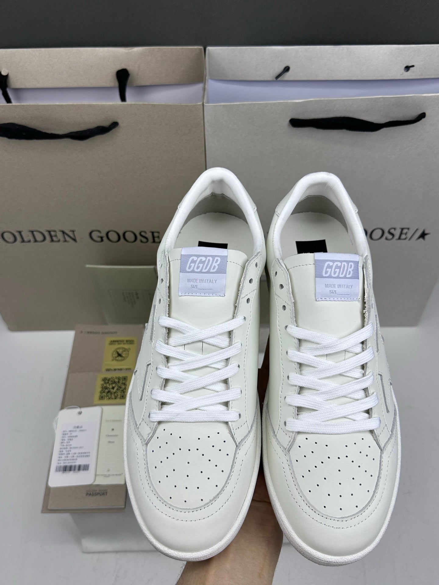 Golden Goose Ball-Star 'White Leather Star & Heel Tab'