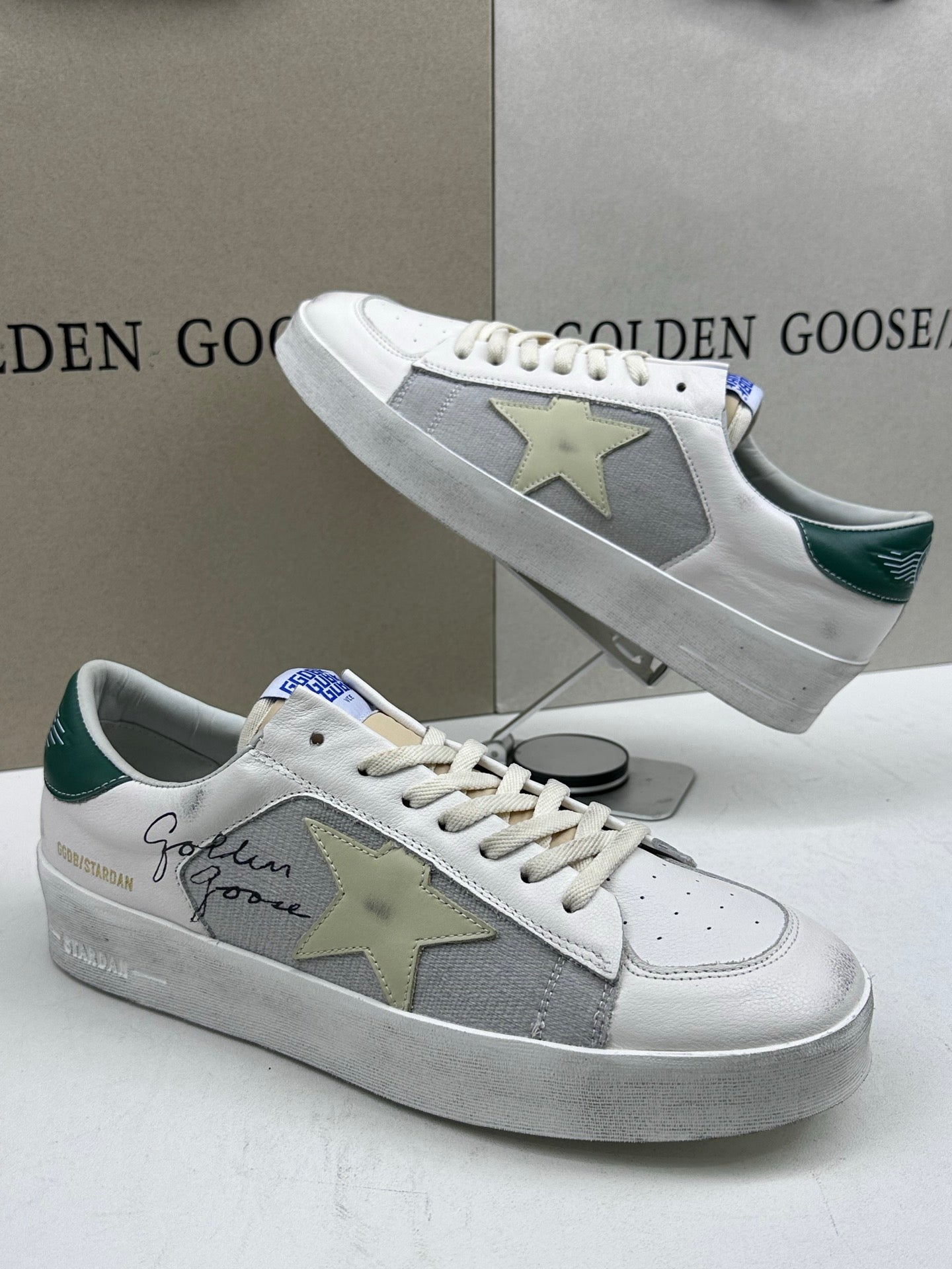 Golden Goose Stardan 'Beige Star/Green Leather Heel Tab'