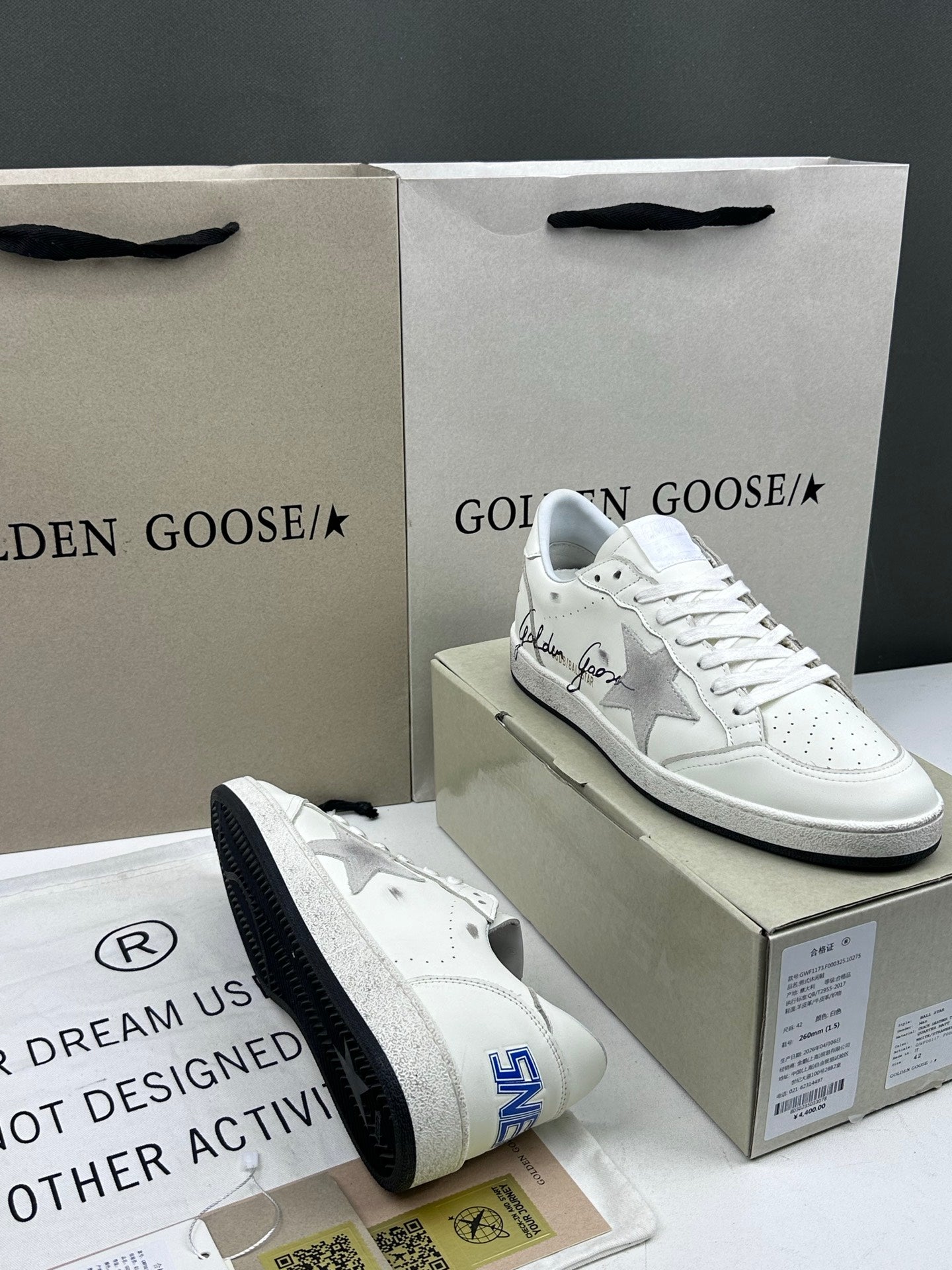 Golden Goose Ball-Star 'GG Signature Suede Grey Star/White Heel Tab'