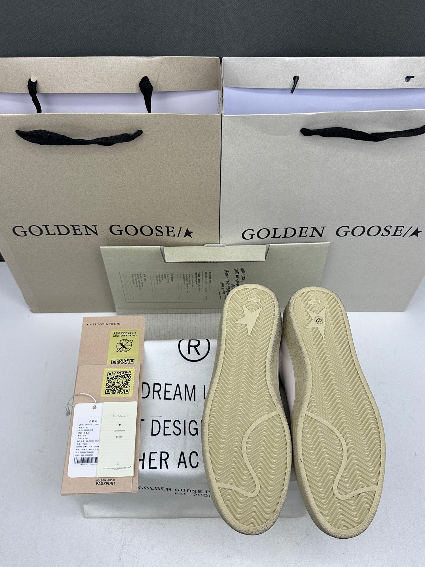 Golden Goose Ball-Star 'Dark Blue Leather Star/Silver Heel Tab'