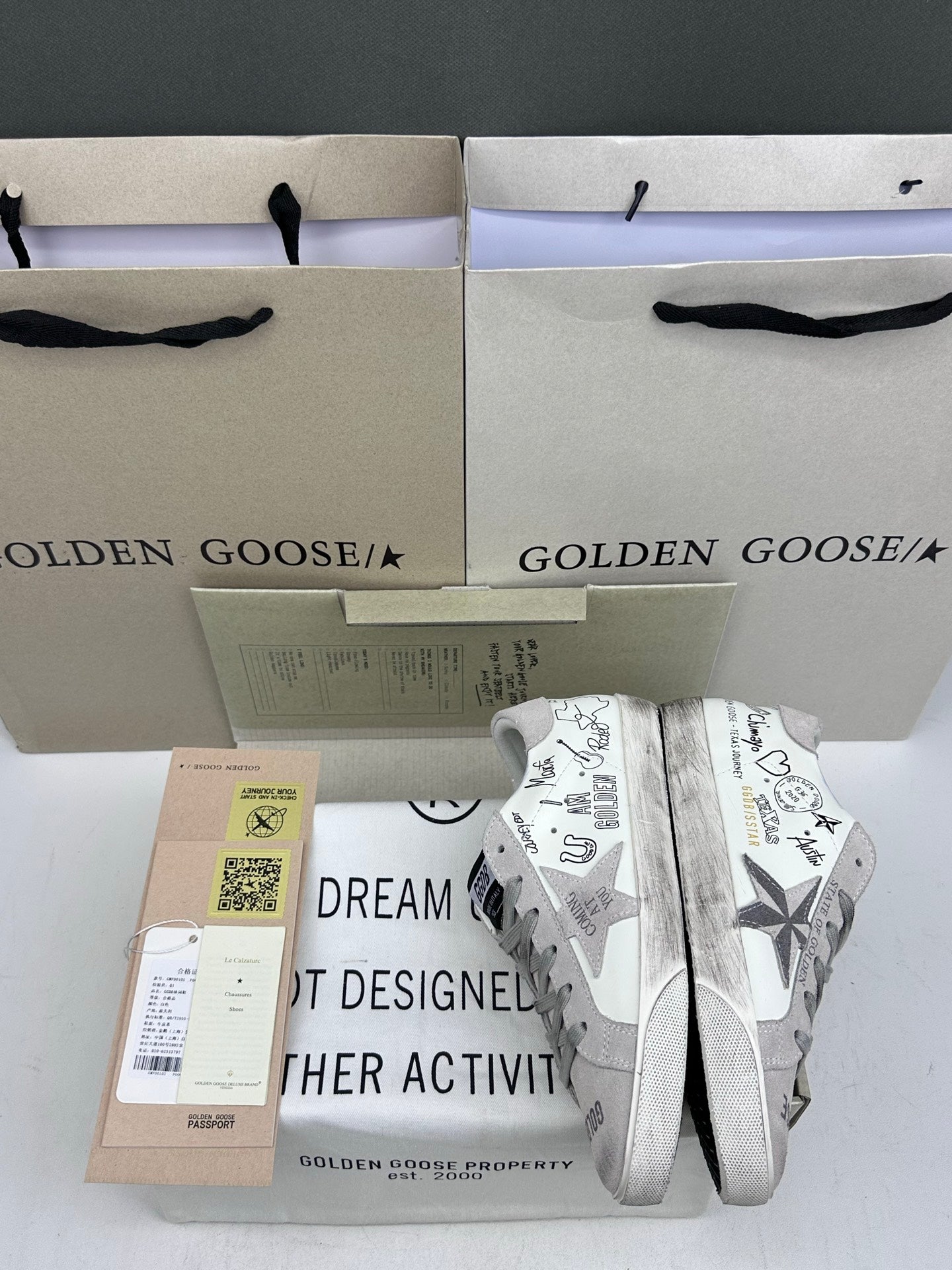 Golden Goose Super-Star 'Texas Journey Grey Suede Star & Heel Tab'