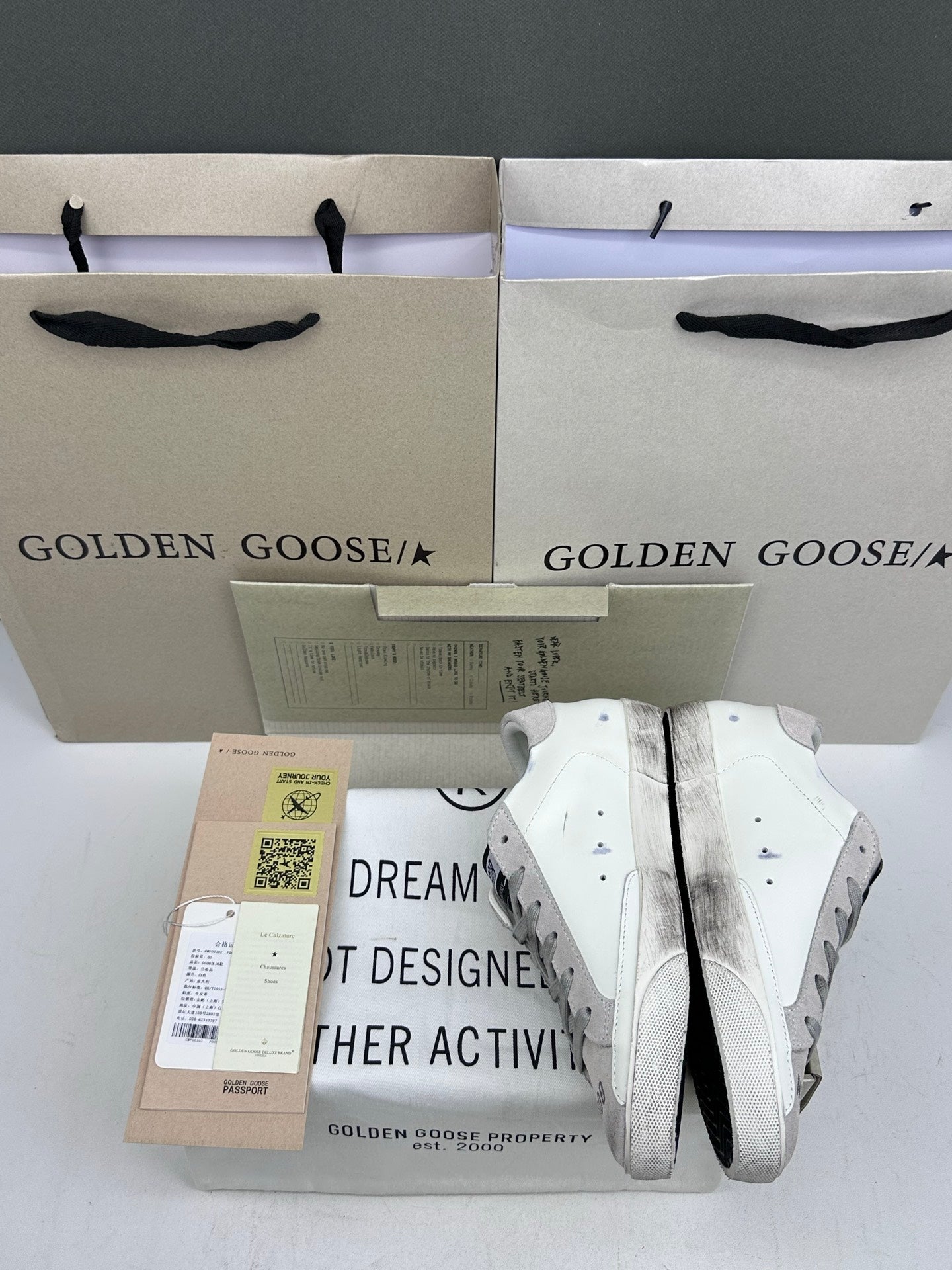 Golden Goose Super-Star 'Texas Journey Grey Suede Star & Heel Tab'