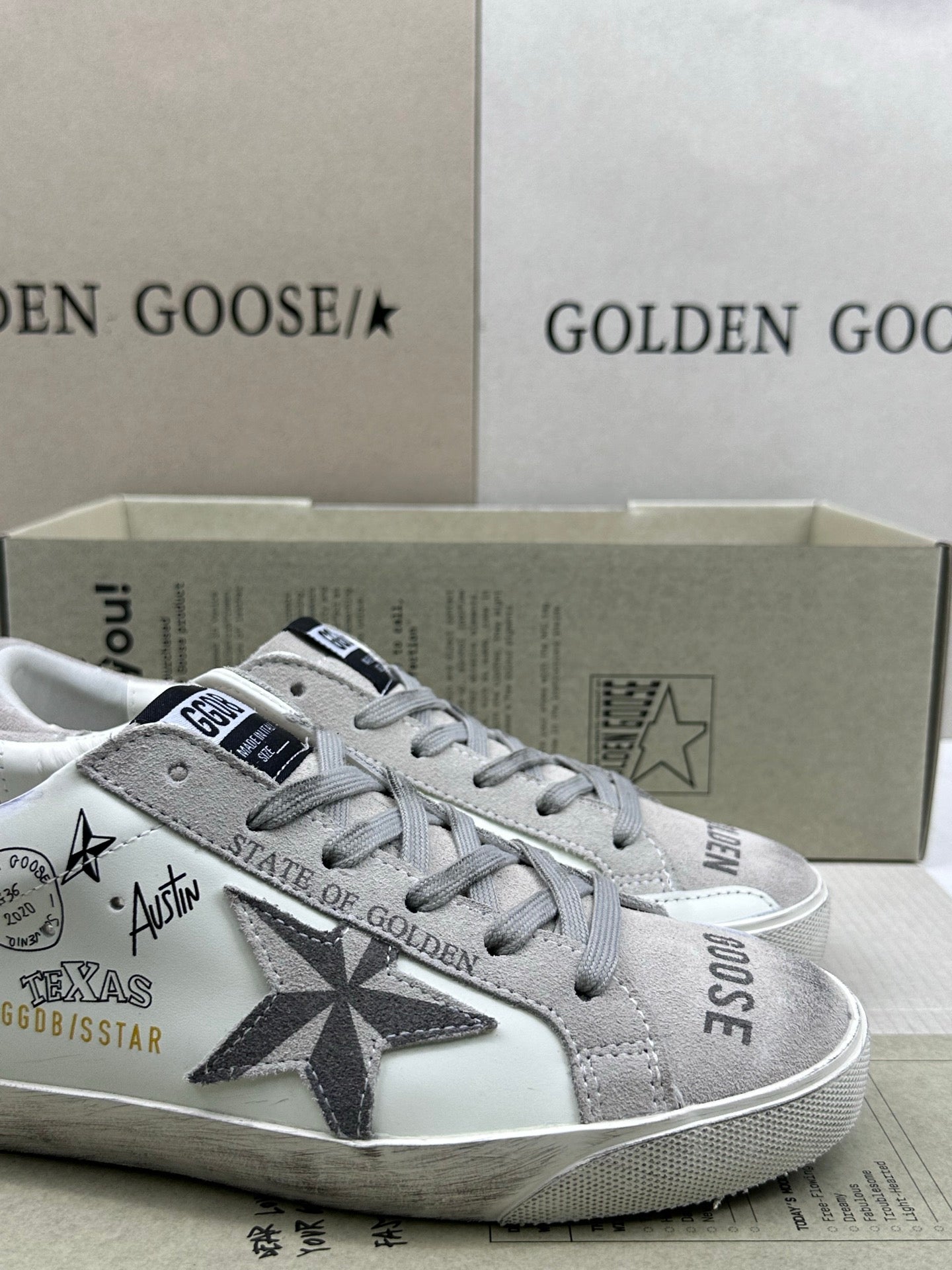 Golden Goose Super-Star 'Texas Journey Grey Suede Star & Heel Tab'