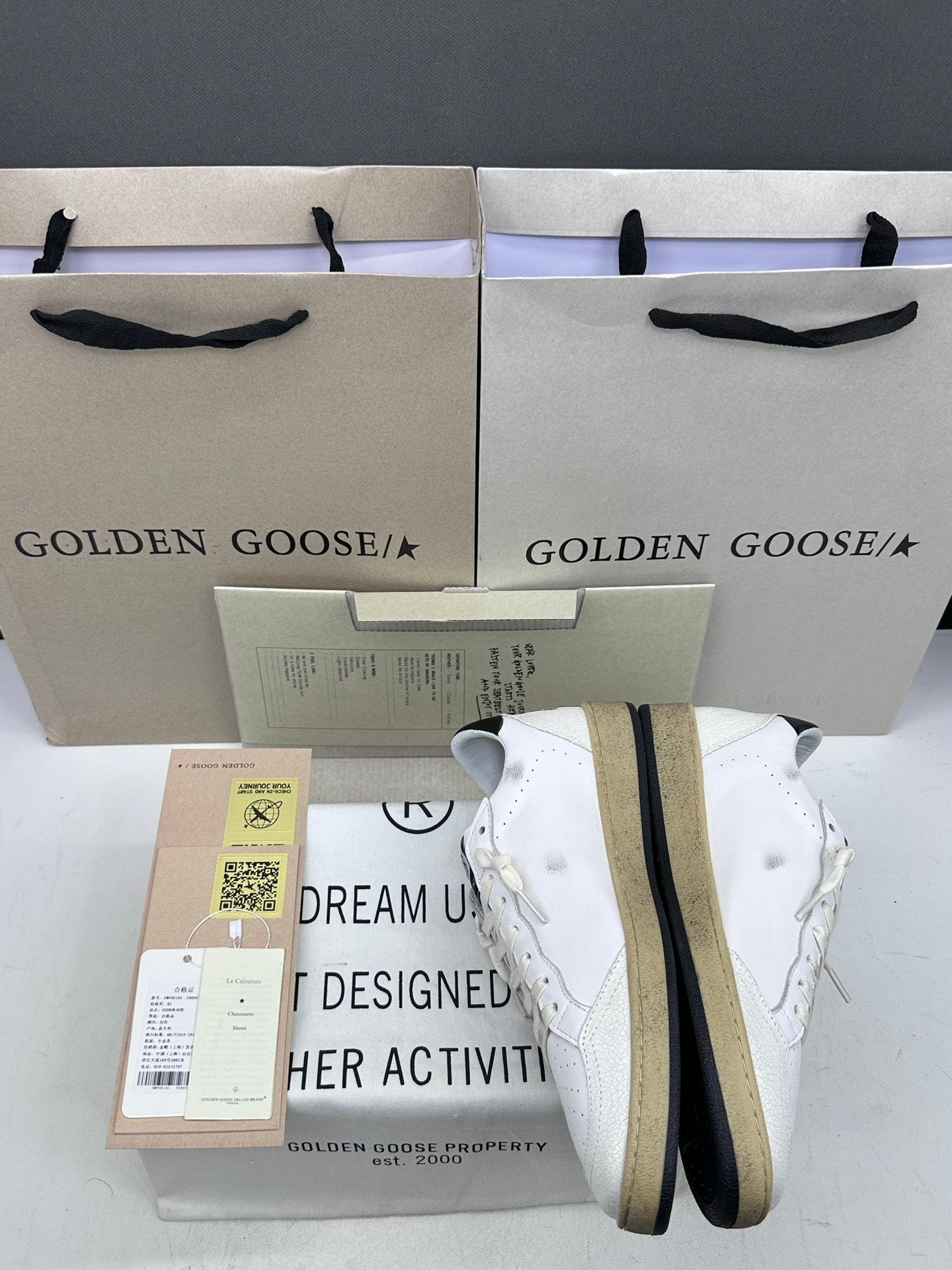 Golden Goose Ball-Star 'Grey Suede Star/Black Heel Tab'
