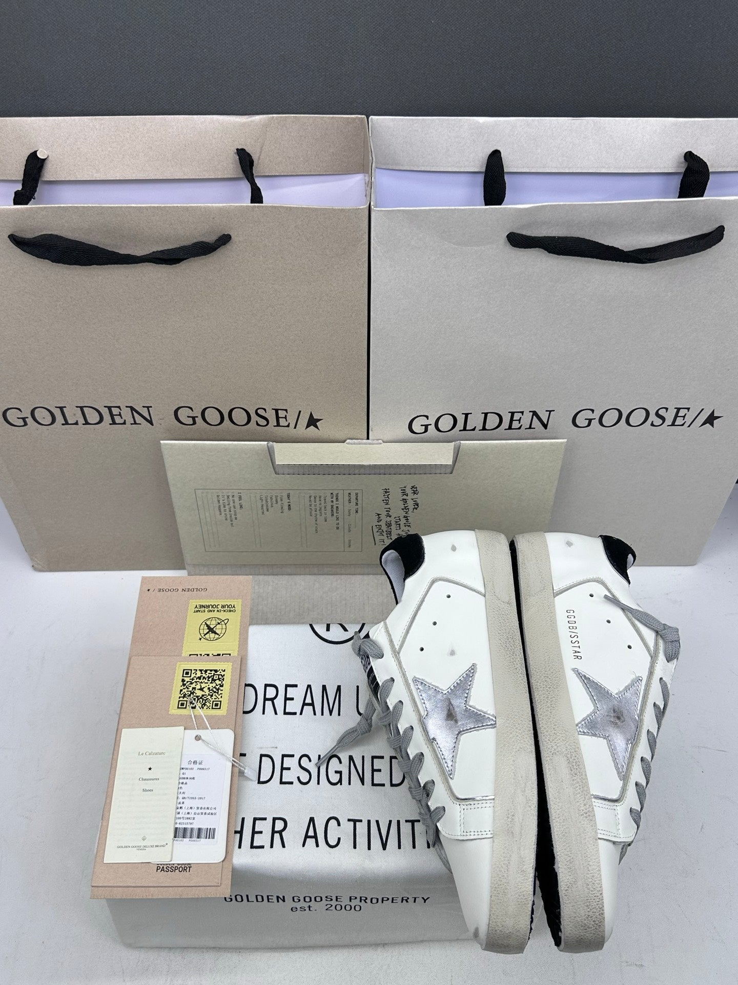 Golden Goose Super-Star 'Silver Star/Suede Black Heel Tab'