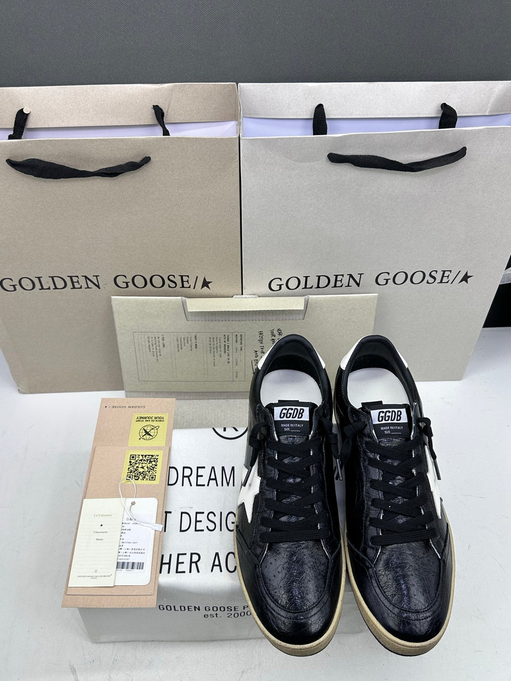 Golden Goose Ball-Star 'Black Cracked Leather White Star & Tab'