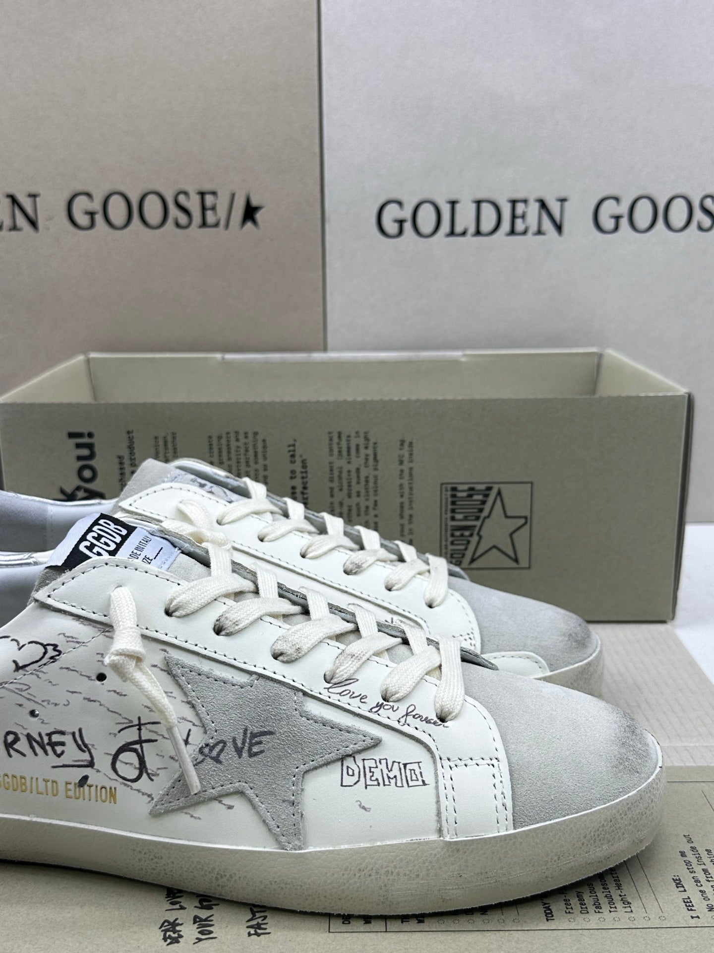 Golden Goose Super-Star 'White Leather With Graffiti Text Grey Star/Silver Tab'