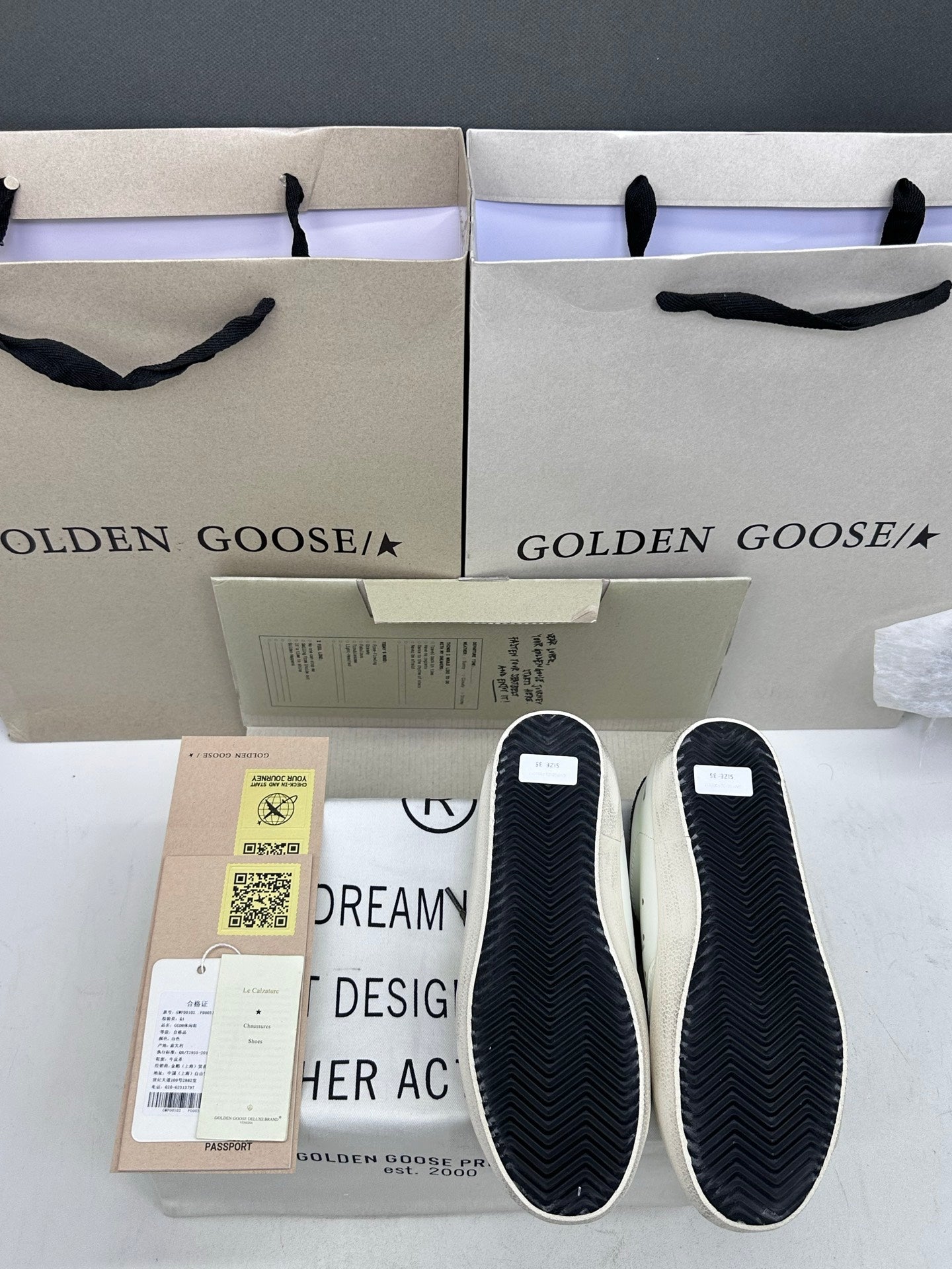 Golden Goose Super-Star 'Dark Glitter Star & Heel Tab'
