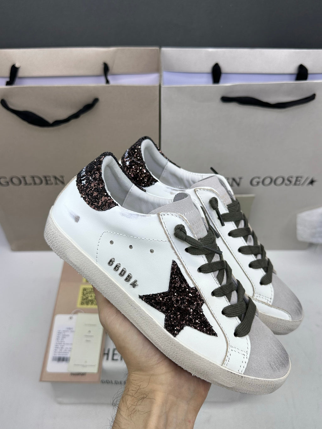 Golden Goose Super-Star 'Dark Glitter Star & Heel Tab'