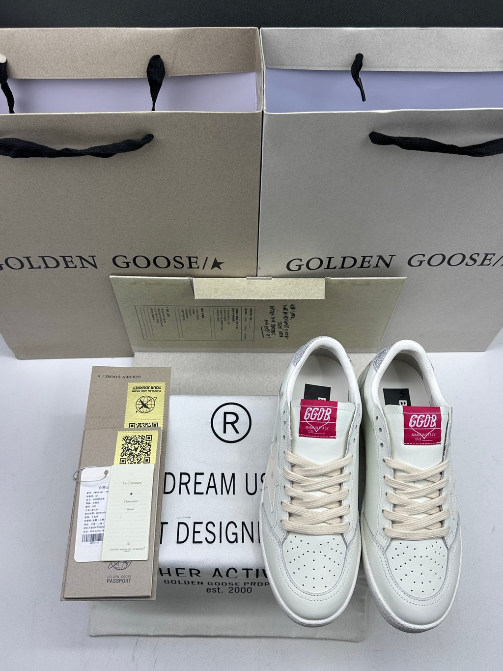 Golden Goose Ball-Star 'White Leather Star/Silver Glitter Heel Tab'