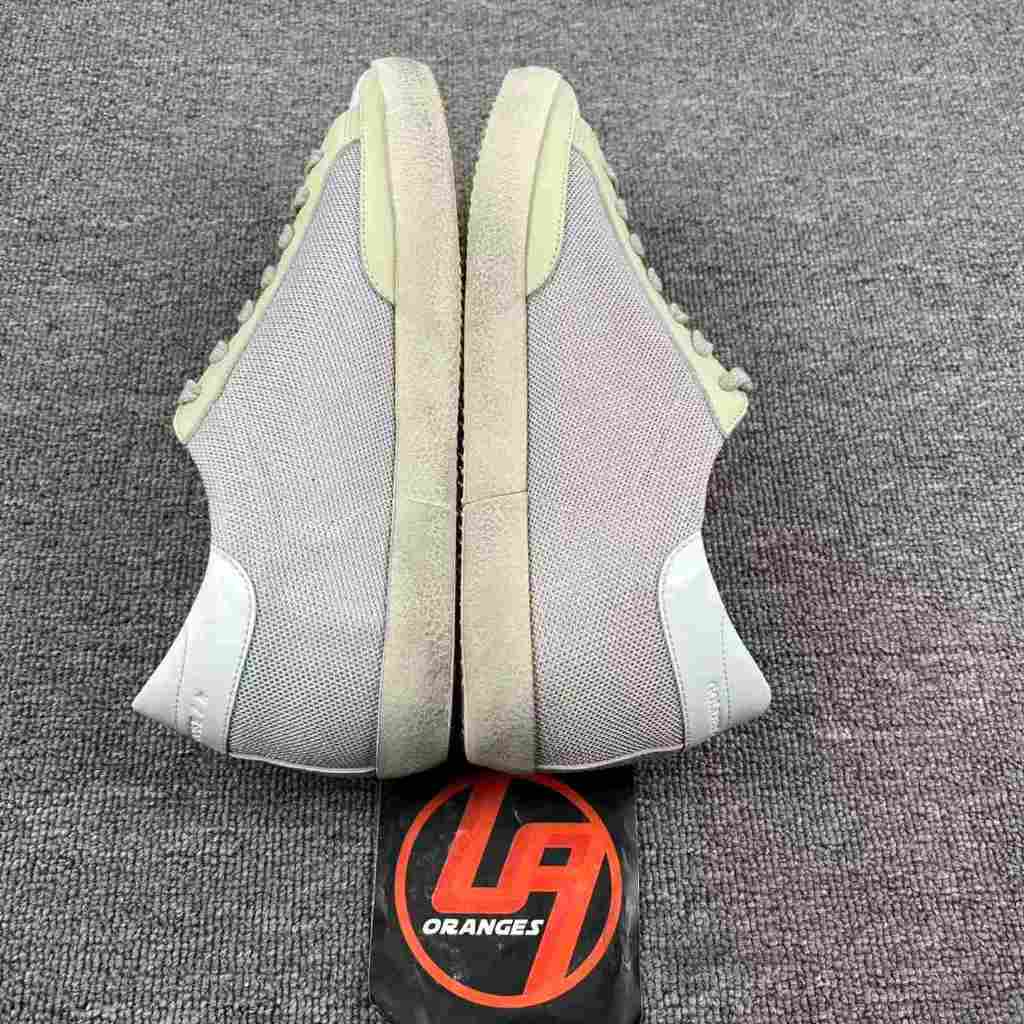 Golden Goose Super-Star 'Light Grey Mesh Black Star/White Heel Tab'