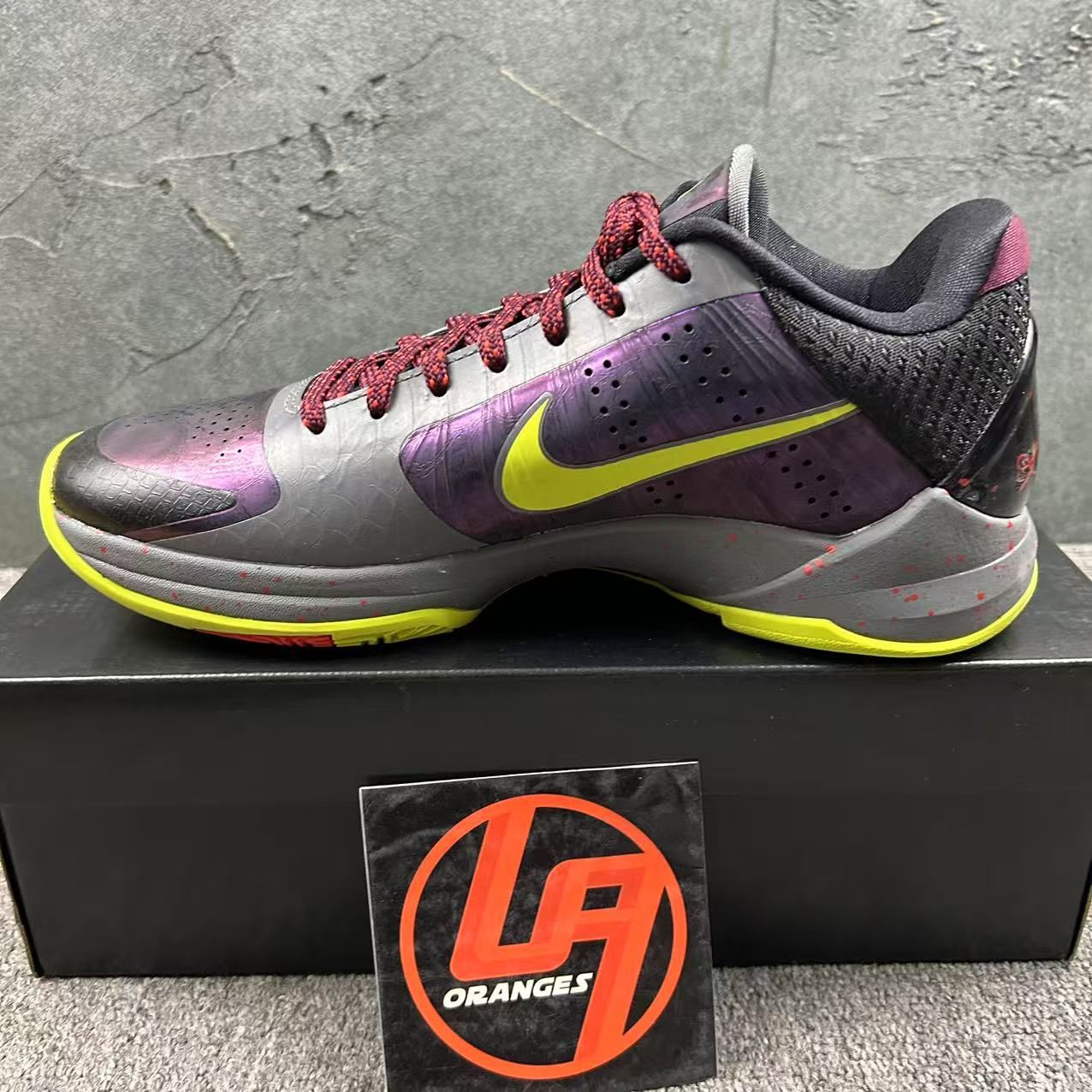 Kobe 5 Protro Alternate Chaos 2K Gamer Exclusive