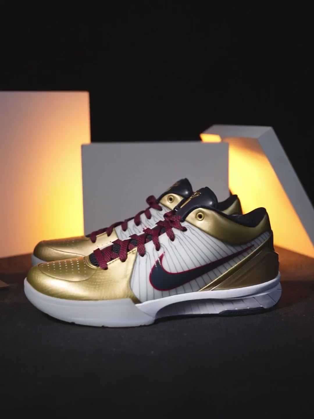 Kobe 4 Protro Gold Medal