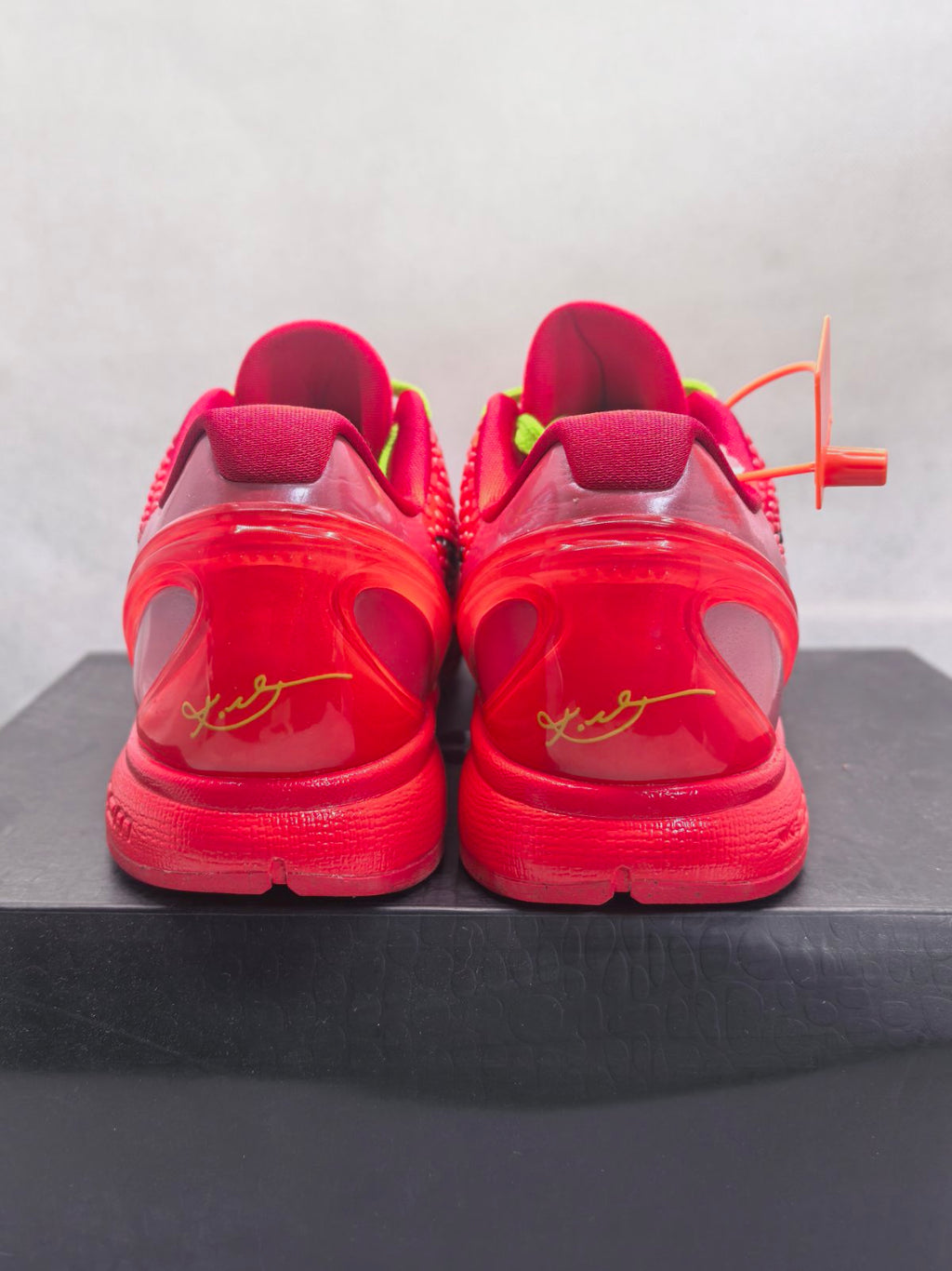 Kobe 6 Protro Reverse Grinch