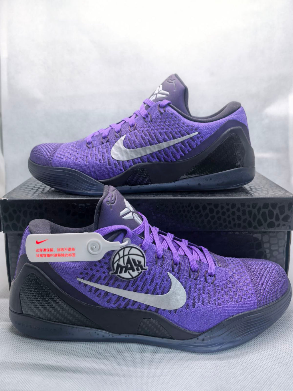 Kobe 9 low Protro Moonwalker