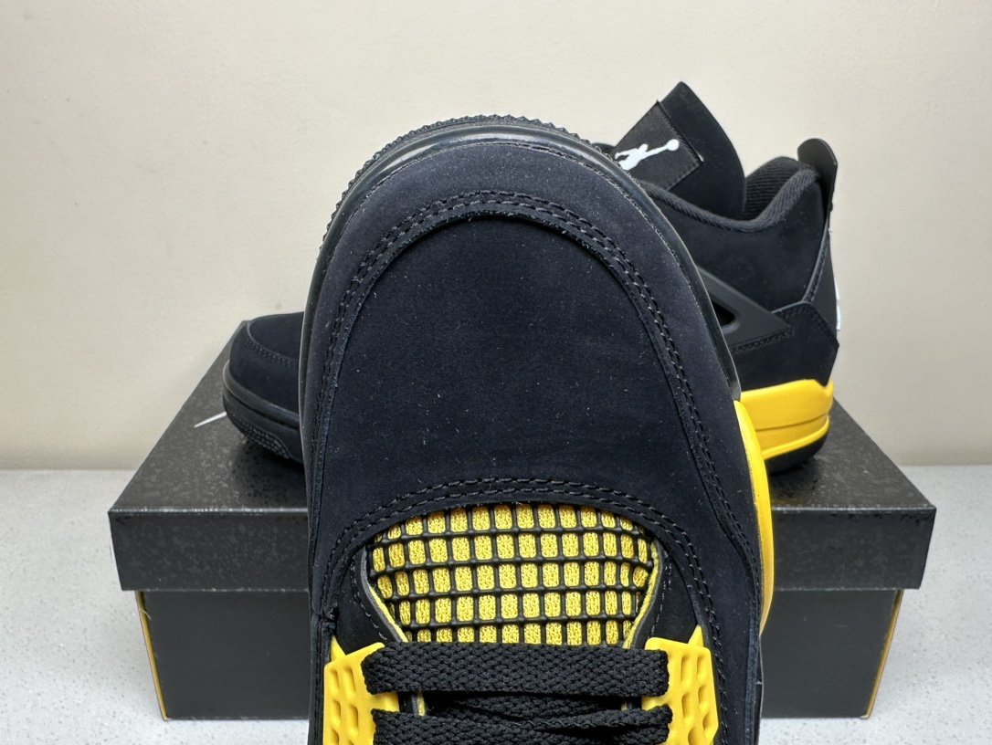 Jordan 4 Yellow Tunder - PK 4.0 version (FREE SHIPPING)
