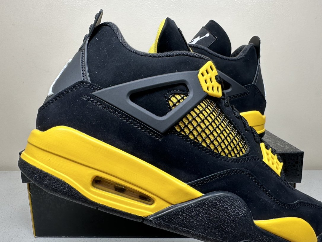 Jordan 4 Yellow Tunder - PK 4.0 version (FREE SHIPPING)